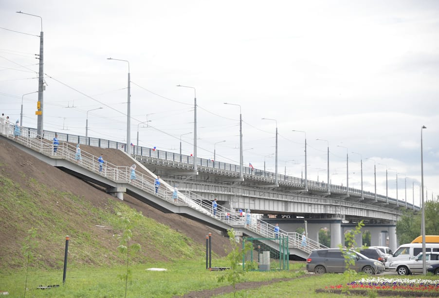 В Омске после капитального ремонта для движения открыт Ленинградский мост